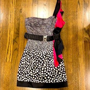 Women’s Bebe dress size Medium
